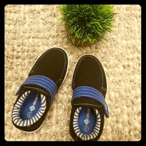 Toddler shoes